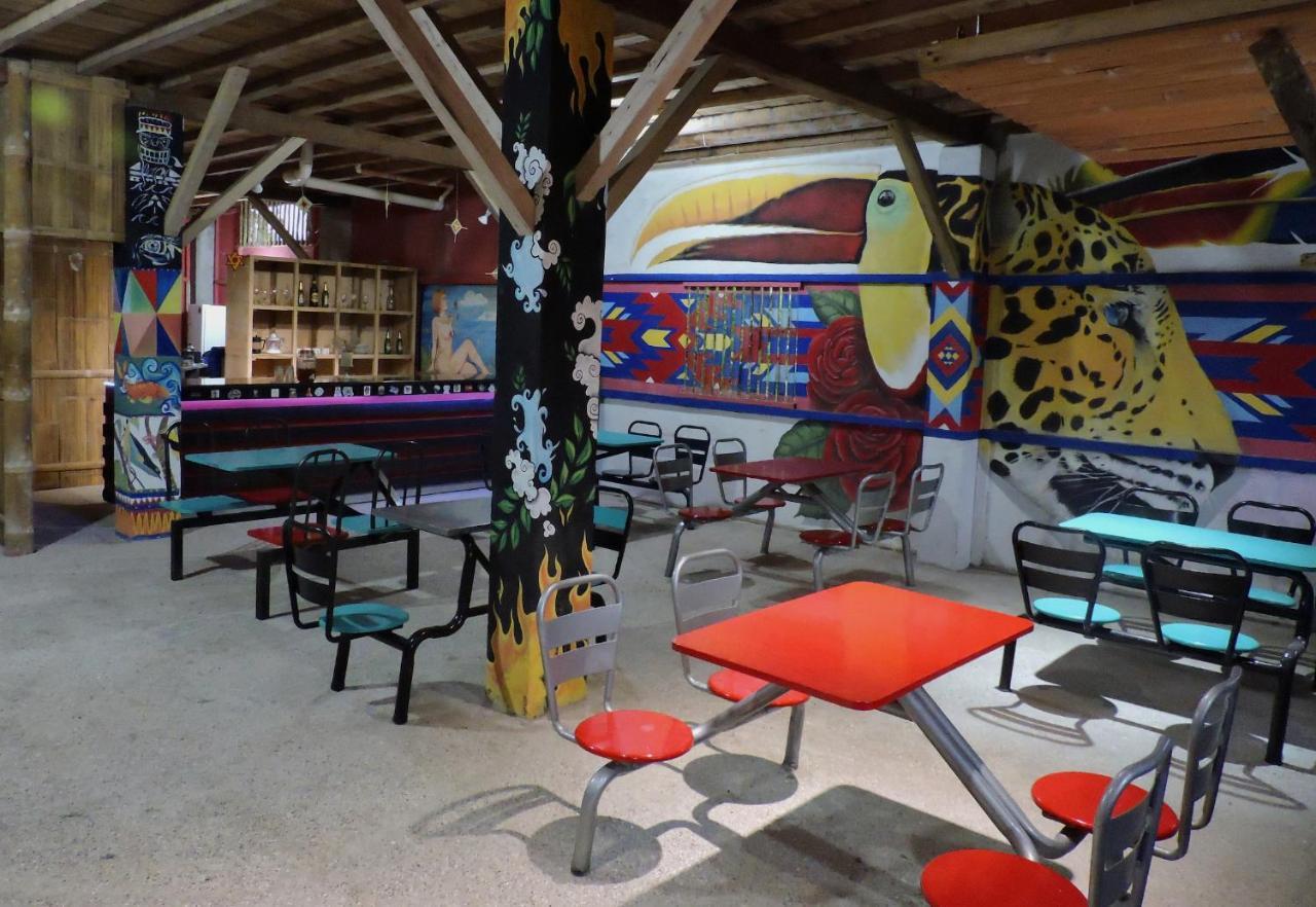 Hostal Camping Sin Fronteras Mompiche Dış mekan fotoğraf